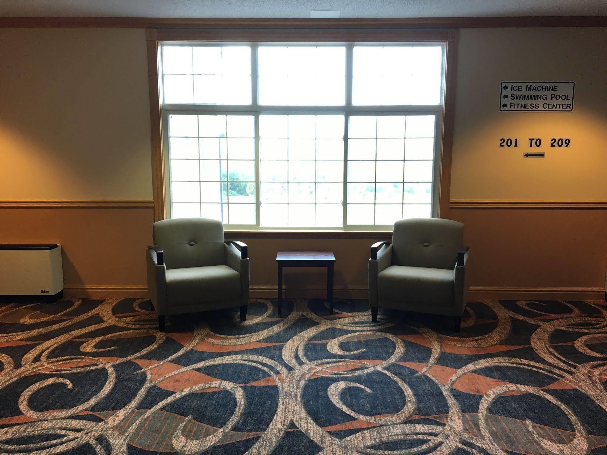 Cabot Inn & Suites Lancaster Exteriör bild