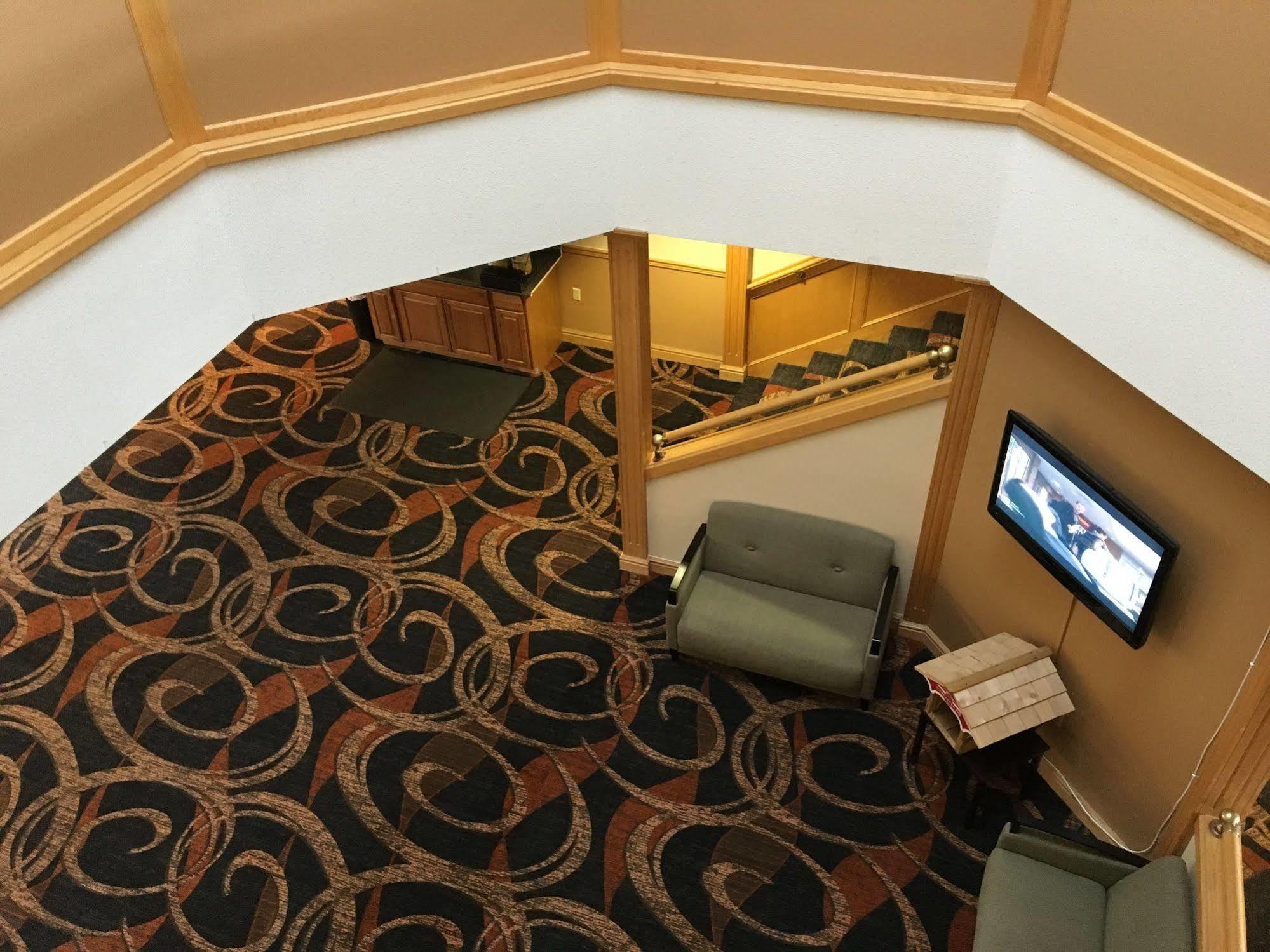 Cabot Inn & Suites Lancaster Exteriör bild